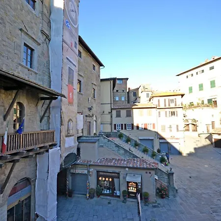 Apartment La Piazzetta *