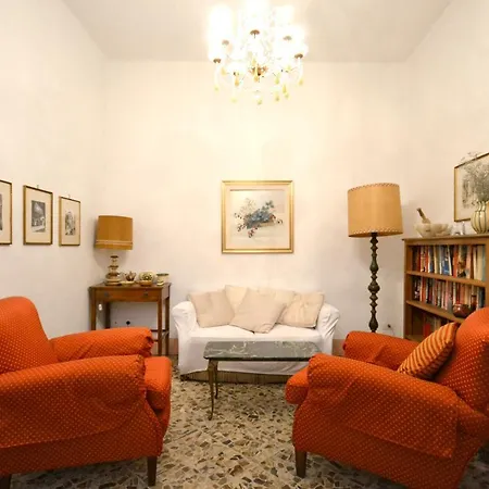 La Piazzetta Appartement *